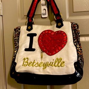Like New Betsey Johnson I ❤️ Betseyville L Tote